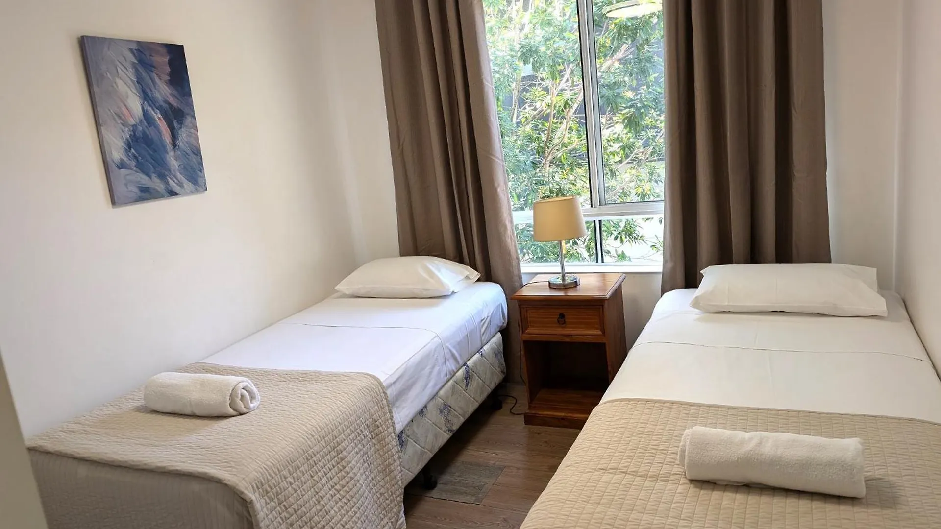 Bay Lodge Apartments Gold Coast Australia